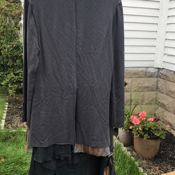 Grey Neil & David jacket and skirt set - Picture 7 of 8